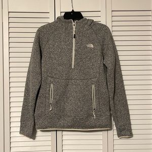 Grey The North Face pullover, very warm and in great condition!